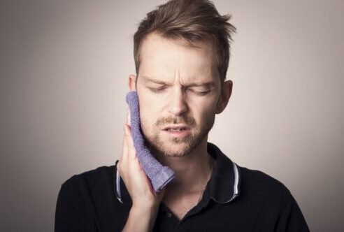 jaw swelling