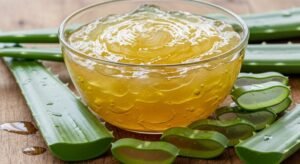 Aloe Vera and honey mask